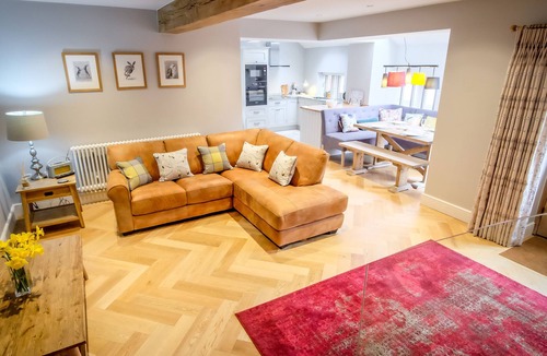 Hepworth Cottage | School Cottage