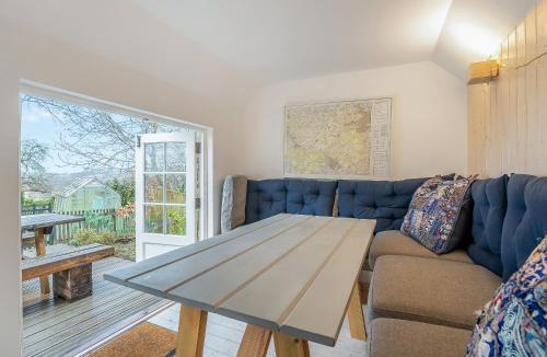 Withyham House | School Hill House