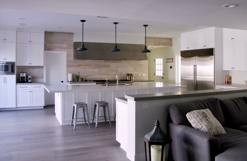 Coronado House | School year & full year leases available