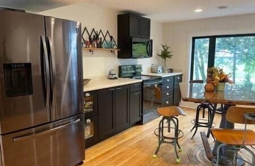 Elkhart Lake House | SchoolHouse Pent-House