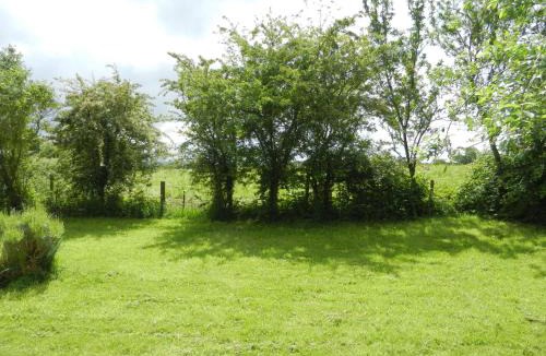 Hook Hotel | Schoolhouse Restaurant and Hotel