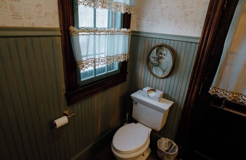 Franklin Springs House | Schoolhouse - Unit B