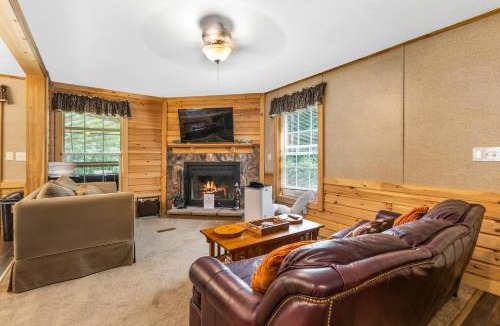 Schroon Lake House | Schroon River Bend Getaway