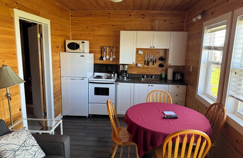 Summerside Cottage | Schurmans Shore Cottage #8