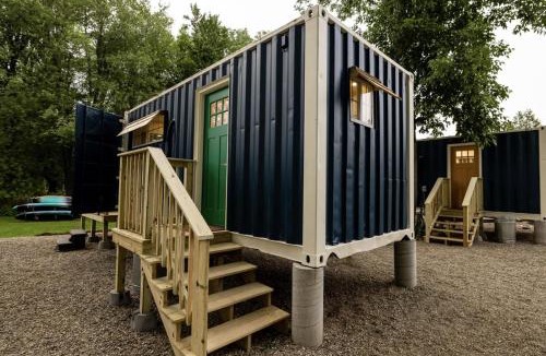 Schuylerville Hotel | Schuyler Yacht Basin