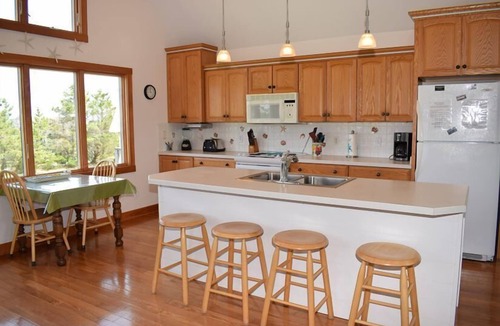 Deep Hole House | Scooby Dunes- Waterview w/Shared Water Access