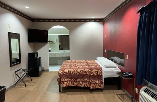 East Downtown Houston Hotel | Scott Inn Suites - Downtown Houston