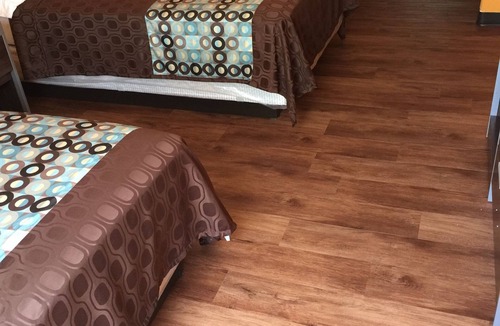 Southeast Houston Hotel | Scottish Inn & Suites - Hobby Airport