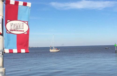 Clear Lake Shores Hotel | Scottish Inn & Suites - Kemah Boardwalk