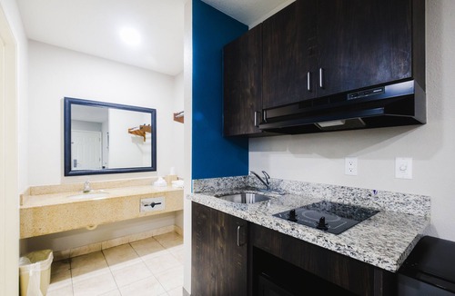 Wharton Hotel | Scottish Inn & Suites