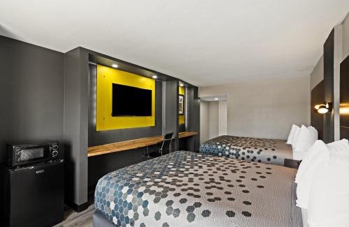 Windsor Park Hotel | Scottish Inns Austin North