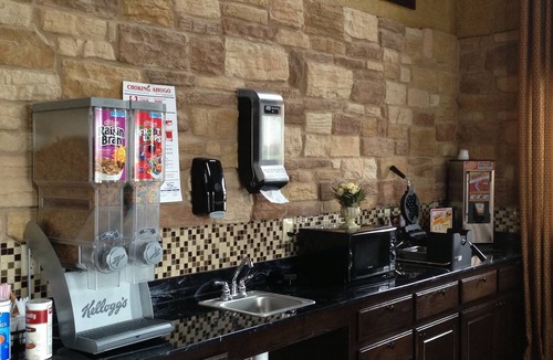 Fort Worth Hotel | Scottish Inns Fort Worth