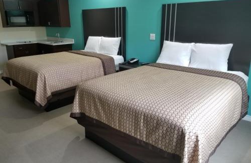 Bay City Hotel | Scottish Inns & Suites