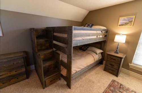 Salina Cabin | ScottishLodge
