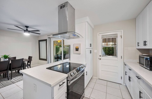 Cox Heights House | Scottsdale Getaway w/Hot Tub & BBQ