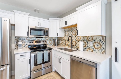 Paradise Valley Village House | Scottsdale/Phoenix Home with Heated Pool