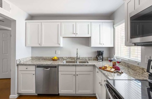 Cavalier Vista House | Scottsdale Saguaro-Pool & Hot Tub - In Old Town!