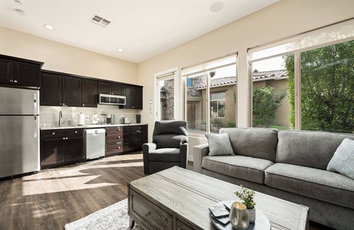 Mirabel Village House | Scottsdale Sunrise Retreat