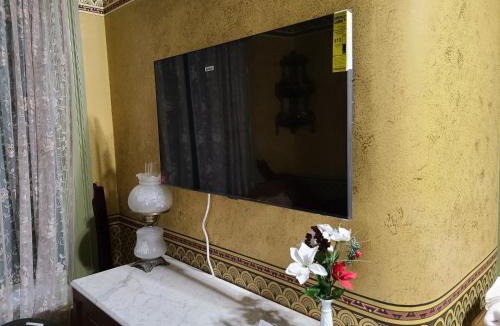 Downtown Toledo House | Scottwood Inn