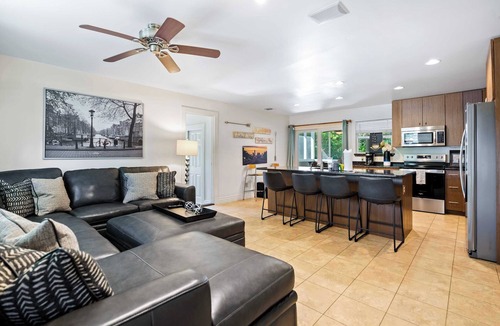 Greater South River City House | Screened-in Porch | Walkable to SoCO