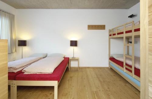 Engadin Scoul Hostel | Scuol Youth Hostel