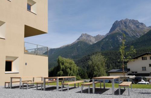 Engadin Scoul Hostel | Scuol Youth Hostel