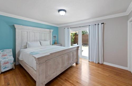 Del Cerro House | SDSU Beach Cottage