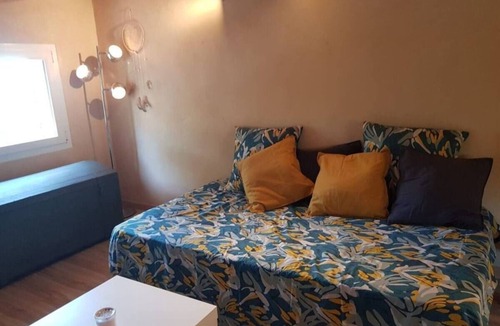 Paulhan Apartment | Se Ressourcer au Cœur D'un mas Oléicole