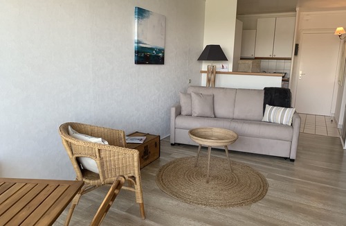 Perros-Guirec Apartment | Sea and beach view on foot