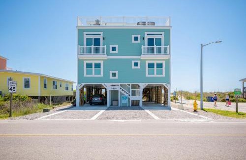 Oak Island House | Sea-Batical by Oak Island Accommodations