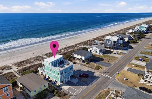 Oak Island House | Sea-Batical by Oak Island Accommodations