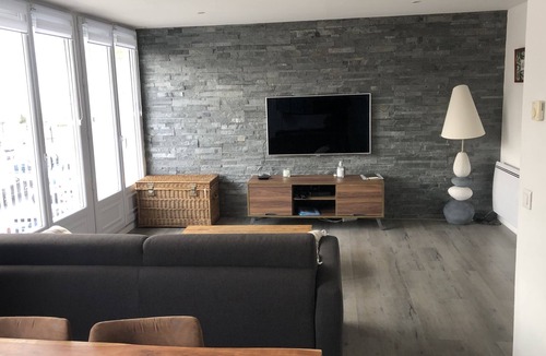 Saint-Martin-du-Littoral Apartment | Sea beach view - 60m2 - 4pers - Closed box