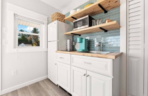 Wells Condo | Sea Belle