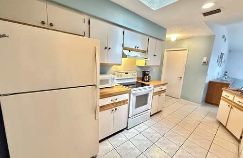 Gulf Cove House | Sea Breeze - a perfect place for your vacation.