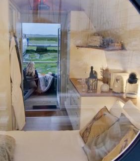 Emsworth Hotel | Sea Breeze Ark 900