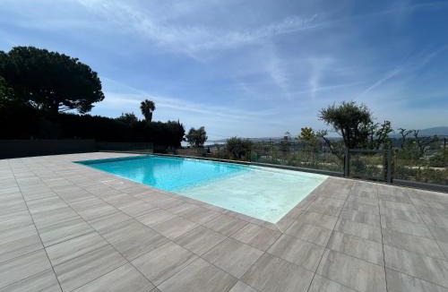 Saint Antoine Apartment | Sea Breeze By Avecoeur