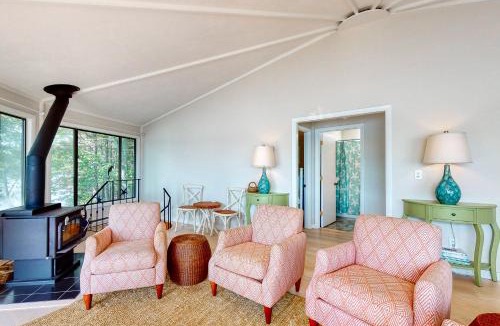 Isle of Springs House | Sea Breeze Cottage