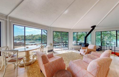 Isle of Springs House | Sea Breeze Cottage