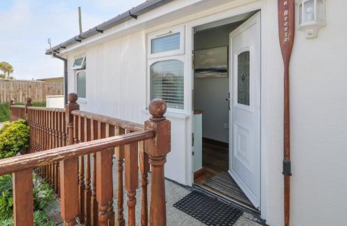 Dinas Dinlle House | Sea Breeze