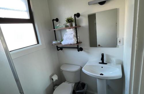 Rockaway Beach Hotel | Sea Breeze Motel