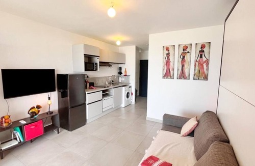 Concordia Apartment | Sea Breeze Nice studio terrace pool and sunset !