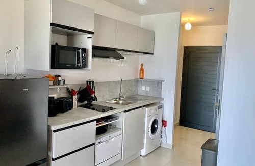 Concordia Apartment | Sea Breeze Nice studio terrace pool and sunset !