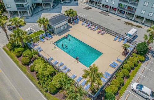 North Myrtle Beach House | Sea Cabin 118 - Oceanfront