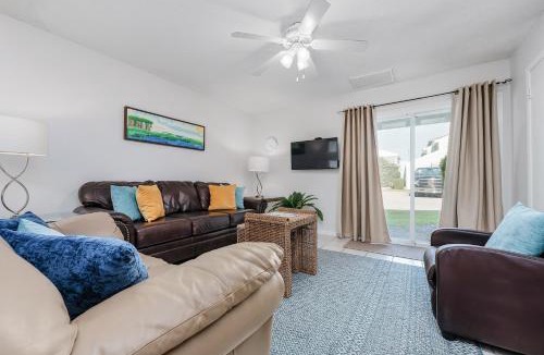 Miramar Beach Apartment | Sea Cabin 1D