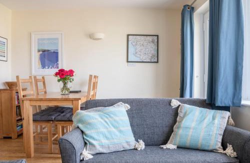 Burgh Island Apartment | Sea Campion