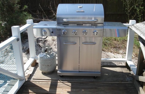 Ocean Beach House | Sea Capt's Cottage, Steps to ocean