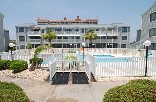 Cherry Grove Beach Condo | Sea Cloisters II Ocean Front Beach Retreat
