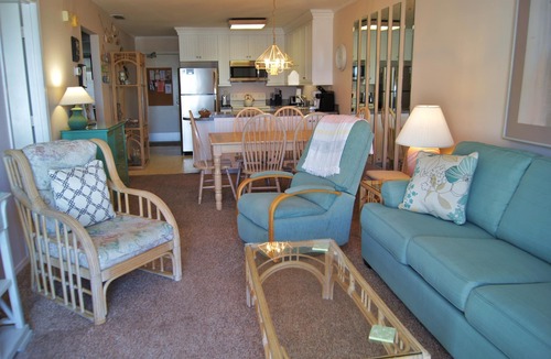 Ocean Drive Condo | Sea Cloisters I Ocean Front Beach Retreat