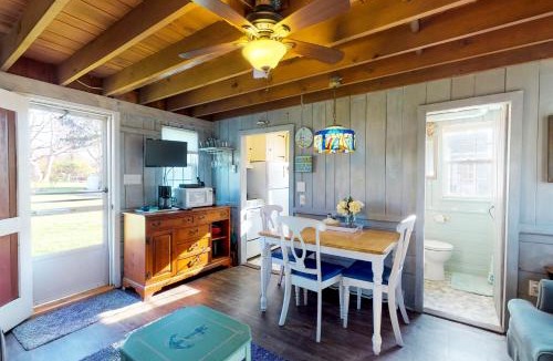 Barnstable House | Sea Coast Cottage