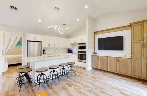 Bethany Beach Condo | Sea Colony - 1021 West Pine Ct | Condo in Bethany Beach with 12 pools, hot tub